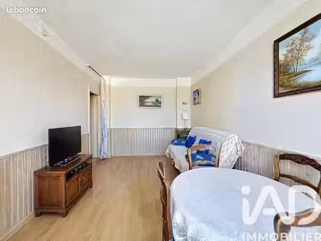 studio 1 pièce 24 m²