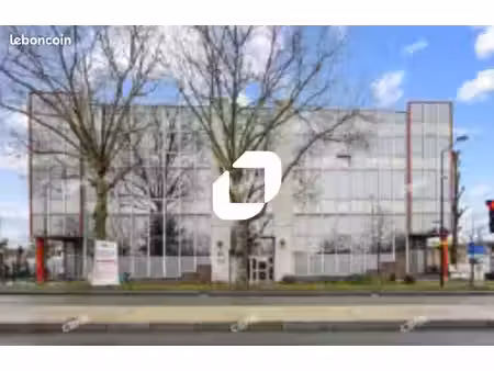 bureau 2 836 m²