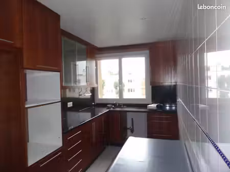 appartement t3 lumineux de 65 m² avec balcon
