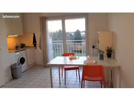 studio meublé 22m² à guyancourt