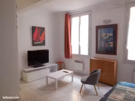 studio meuble