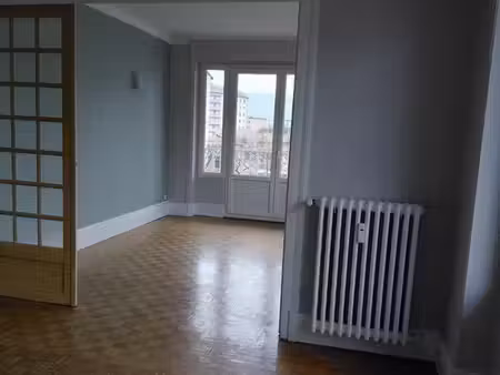 vends appartement à saint-chamond