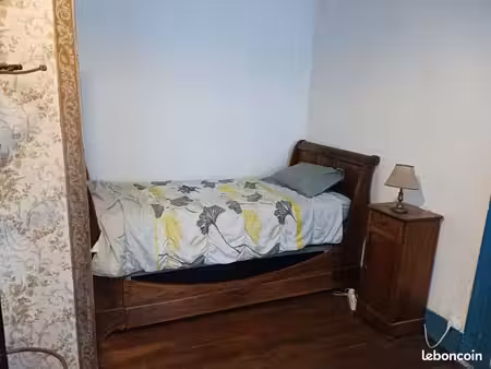 chambre-studio chez l'habitant