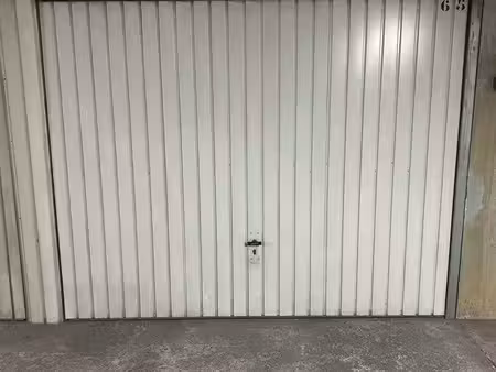 location - garage - 14 m² - 120 /mois - lyon 4ème - hénon