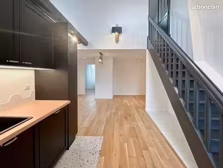 magnifique 5p 30m² en duplex refait à neuf