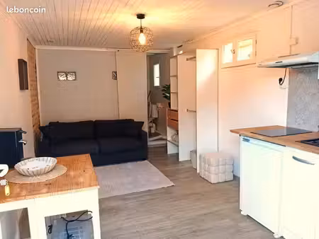 studio calme meublé - proche gare