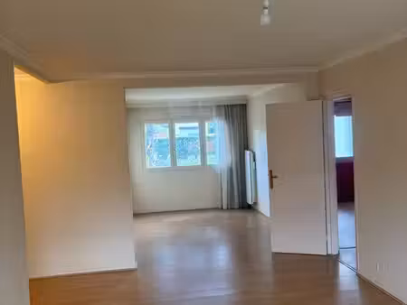 appartement t5 90m2 en location personnelle ou profession libéral