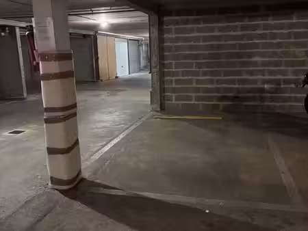 place de parking quartier la genette