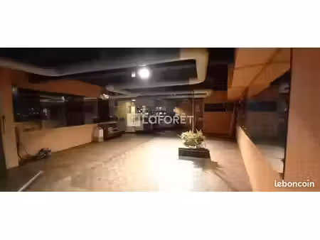 local commercial 120 m²