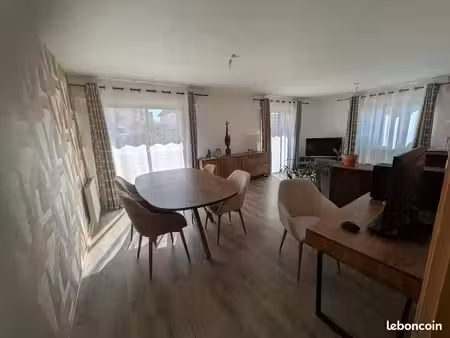 appartement t4 de 99 m² – aurillac (quartier nouvelle poste)