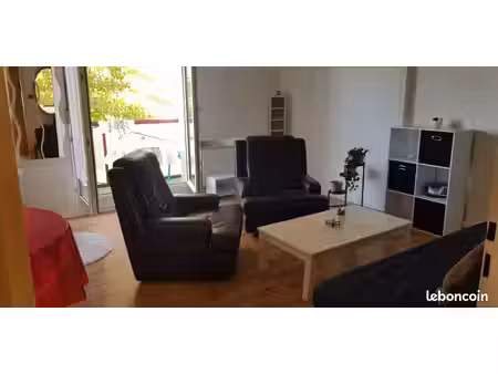 joli f3 meublé dans beau quartier