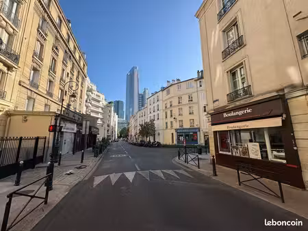 boutique 62 m² puteaux