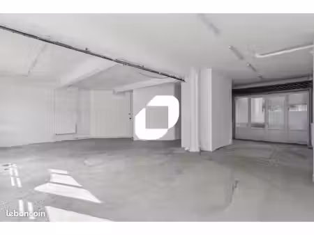 local commercial 123 m²