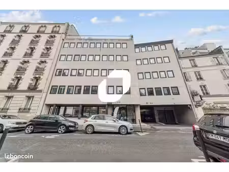 bureaux 484 m²