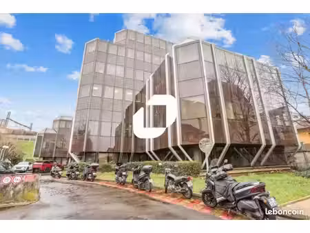 bureaux 397 m²