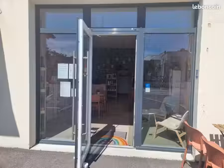 local commercial