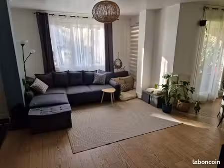 appartement 3/4 piece 82m2 ardoisses