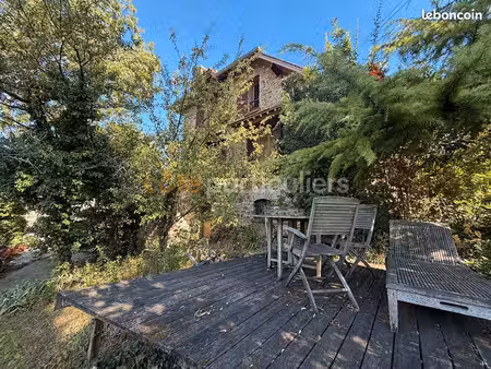 maison 7 pièces 134 m²