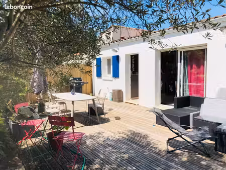 maison lumineuse & chaleureuse
