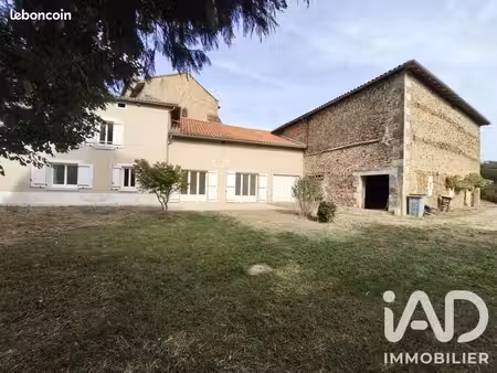 maison 7 pièces 136 m²