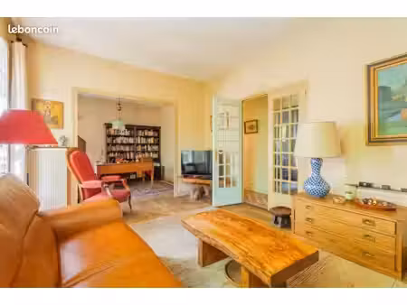 maison 7 pièces 123 m²
