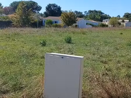 terrain à bâtir de 601 m² à les mathes (17)
