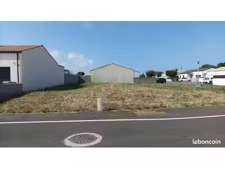 terrain à bâtir de 531 m² à soubise (17)