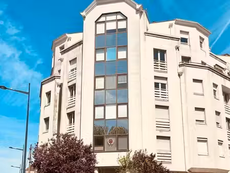 loue appartement t3 - quartier nation