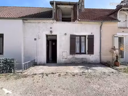 maison de ville 2 pièces 45 m²