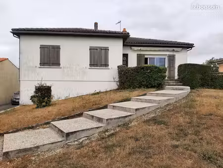 maison 138 m2 matha