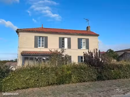 maison de village