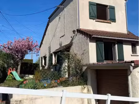charmante maison de 131 m² avec jardin