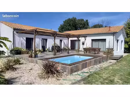 maison 5 pièces 136 m²