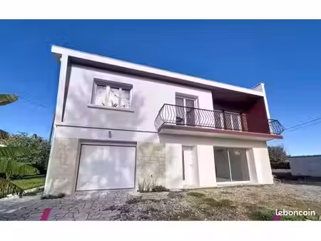 maison entièrement rénovée/ parcelle 1200m2 divisible et constructible