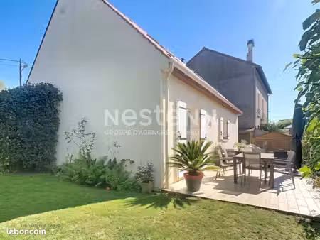 maison 6 pièces 90 m²