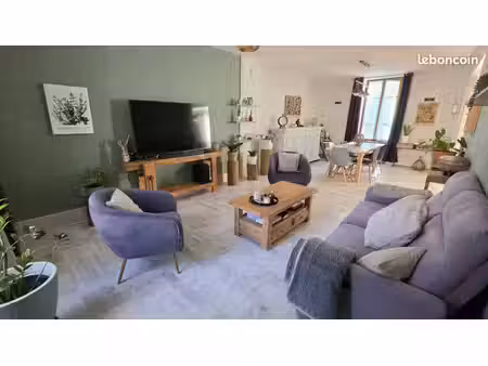 propriété 6 pièces 146 m²