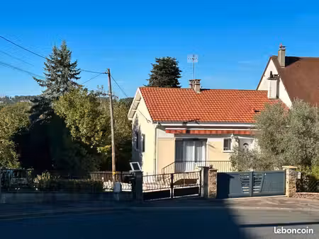 maison de charme 97m² (vie de plain-pied) + studio 21m² + dépendance 23m² + atelier 22m² –