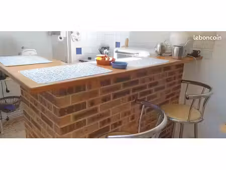 surgeres 17700 duplex au calme t2 centre ville meublé  equipé