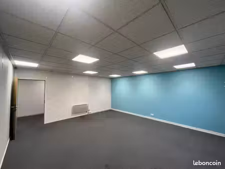 bureaux 66 m² rdc + 2 parkings privatifs – chenôve / dijon sud