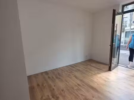 local commercial