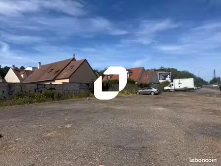terrain 2 562 m² puiseux pontoise