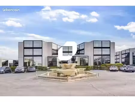 bureau 1 234 m²