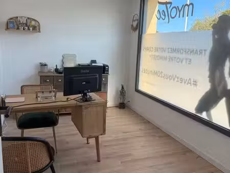 bureau 10m2 à louer / châtelailllon