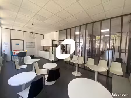 bureau 420 m²