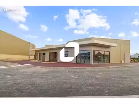 local commercial 3 350 m²
