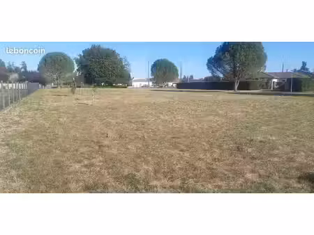 2 terrains