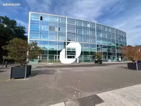 bureaux 116 m²