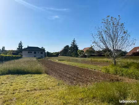 terrain à bâtir à vendre à avanne-aveney (doubs)