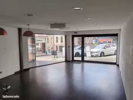 local commercial 36 m² à louer – centre-ville lannion