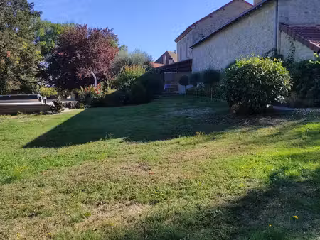 ancien corps de ferme périgourdin